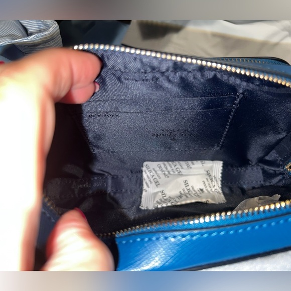 Kate Spade New York STACI DUAL ZIP Around Crossbody Purse in Sapphire - Picture 8 of 8
